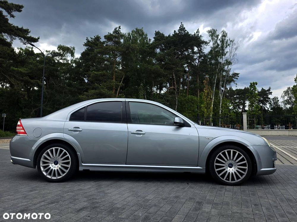 Ford Mondeo - 2
