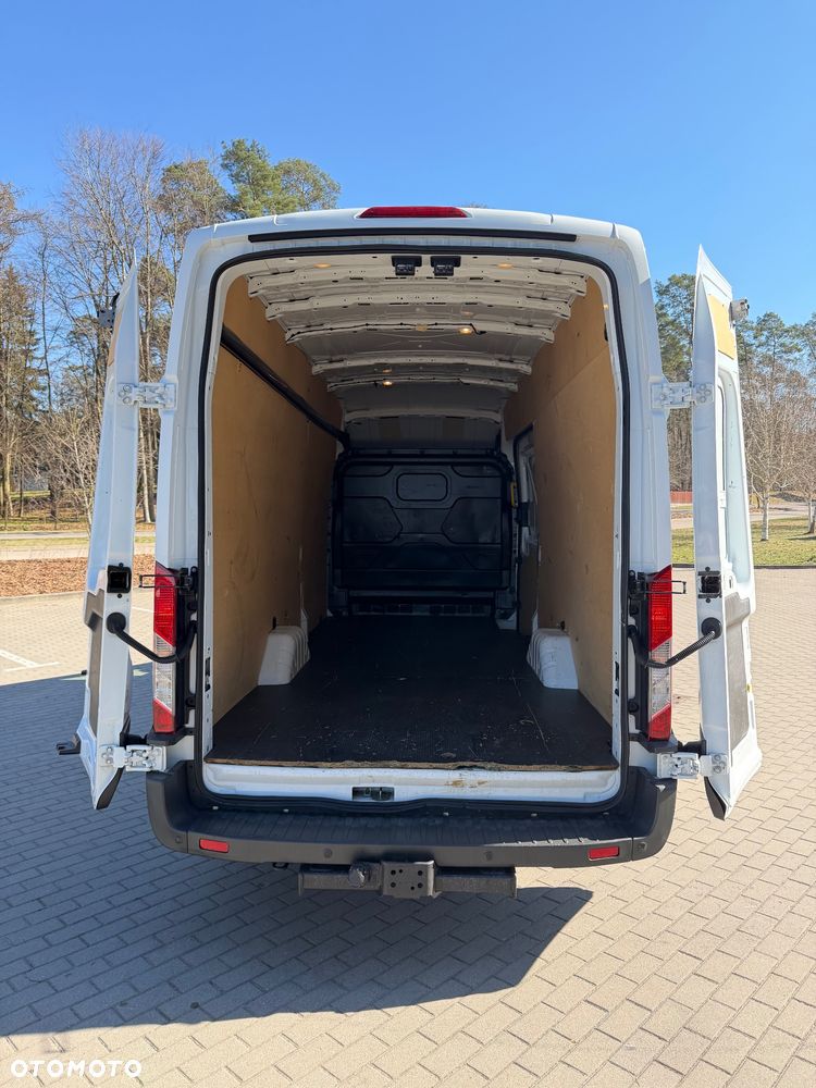 Ford Transit - 11