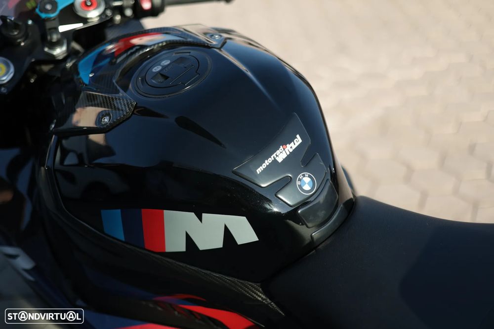 BMW M 1000 RR M - 18