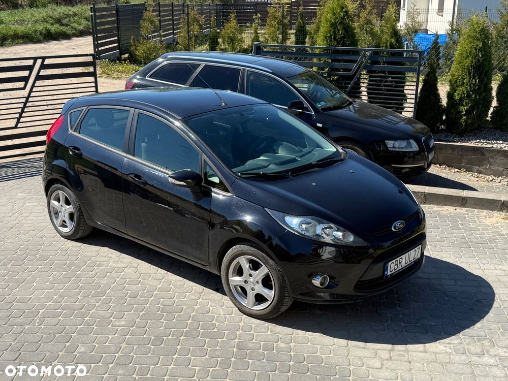 Ford Fiesta 1.25 Champions Edition - 1