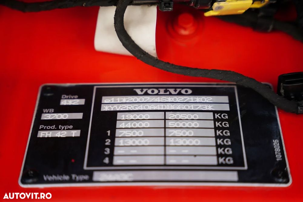 Volvo FH 540 / SISTEM HIDRAULIC / RETARDER / I-SHIFT / CABINĂ JOSĂ / JANTE CU ALIAJ / EURO 5 - 36