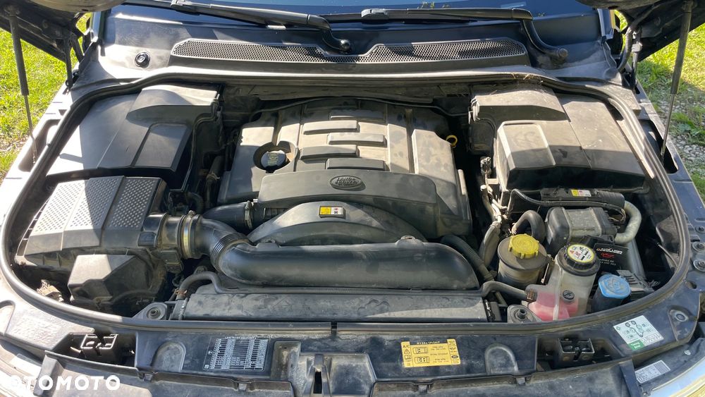 Land Rover Discovery 2.7D V6 HSE - 28