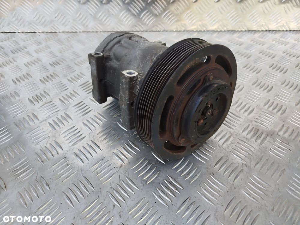 SPRĘŻARKA KLIMATYZACJI DAF 450 XF 106 LIFT - 1