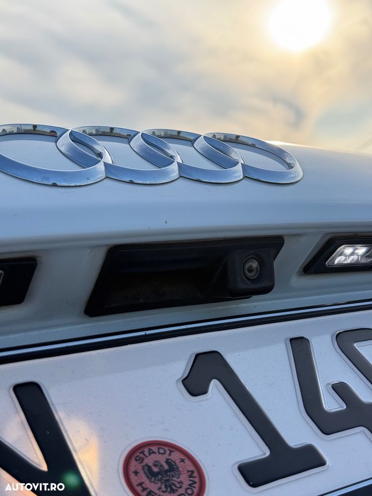 Audi Q3 2.0 TDI - 17
