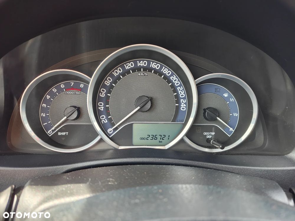 Toyota Auris 1.33 Dual-VVT-i Edition - 19