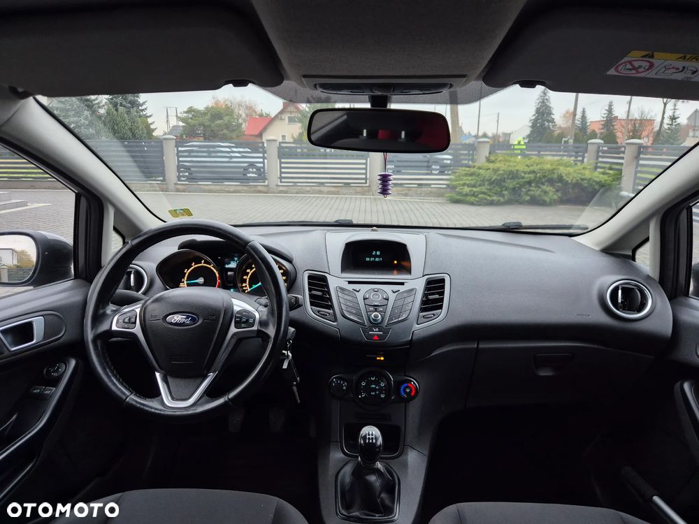 Ford Fiesta - 7