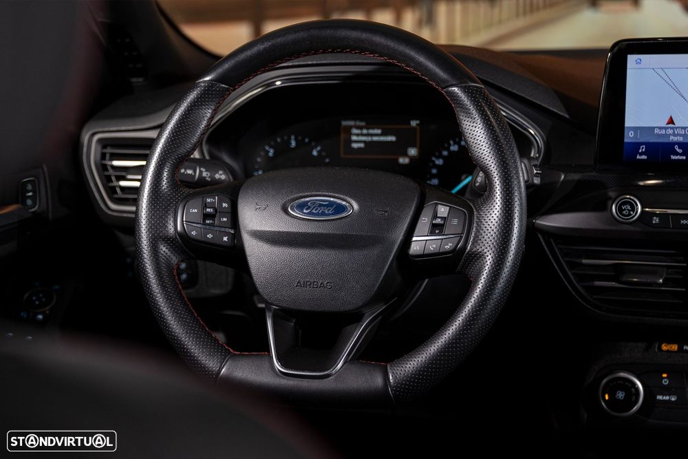 Ford Focus SW 1.5 TDCi EcoBlue ST-Line - 11