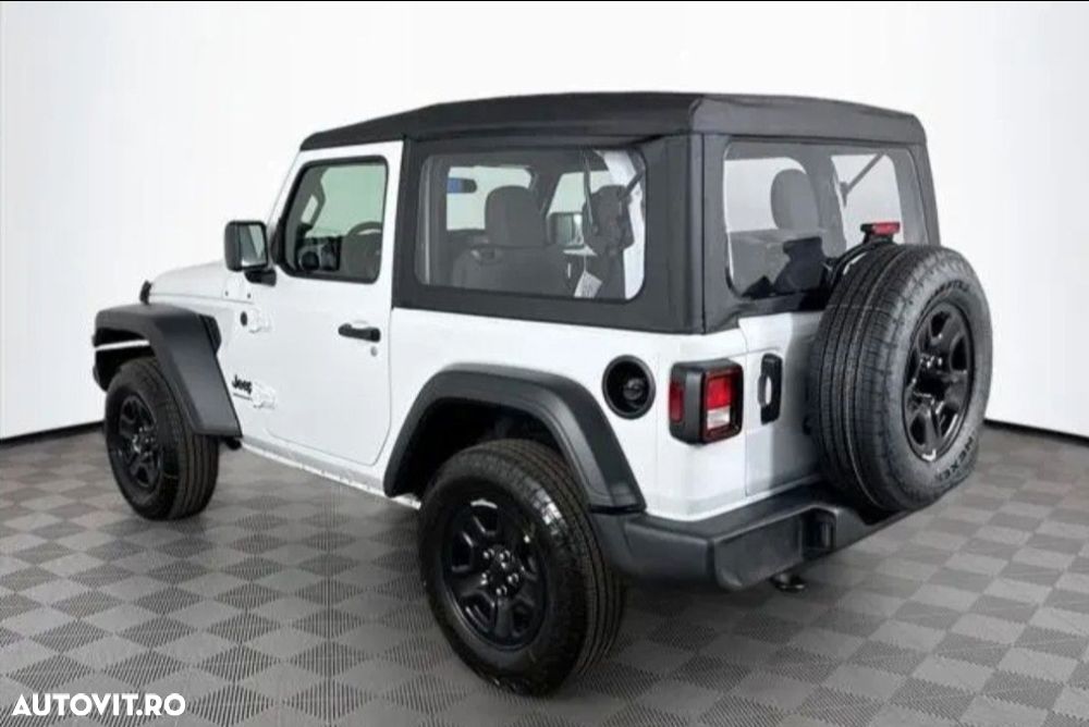 Jeep Wrangler - 7