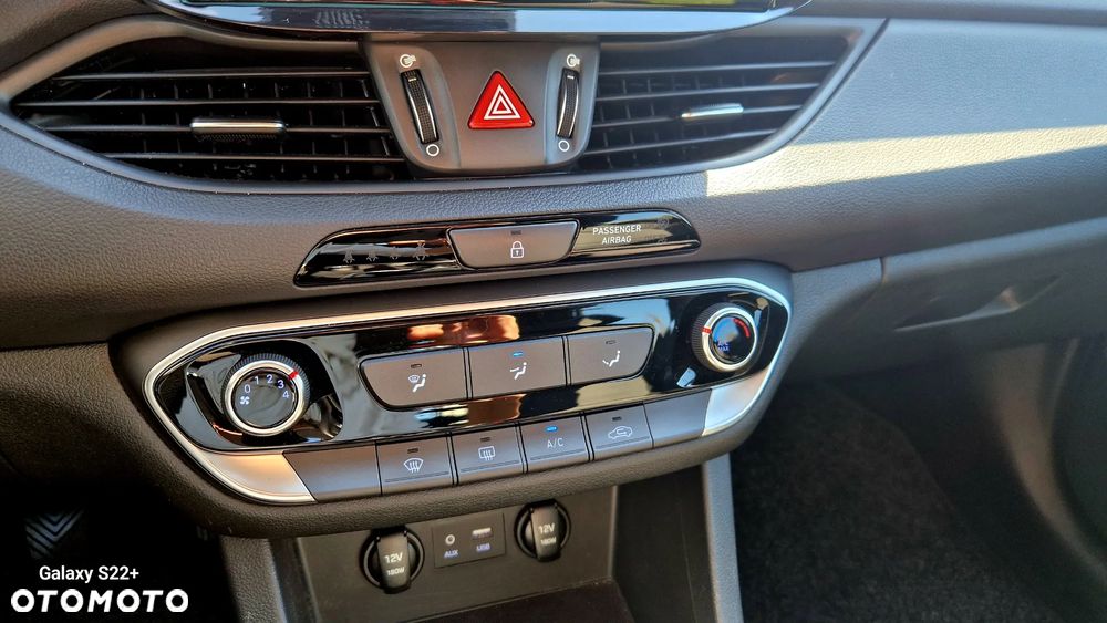 Hyundai i30 1.6 CRDI EDITION 30+ - 22