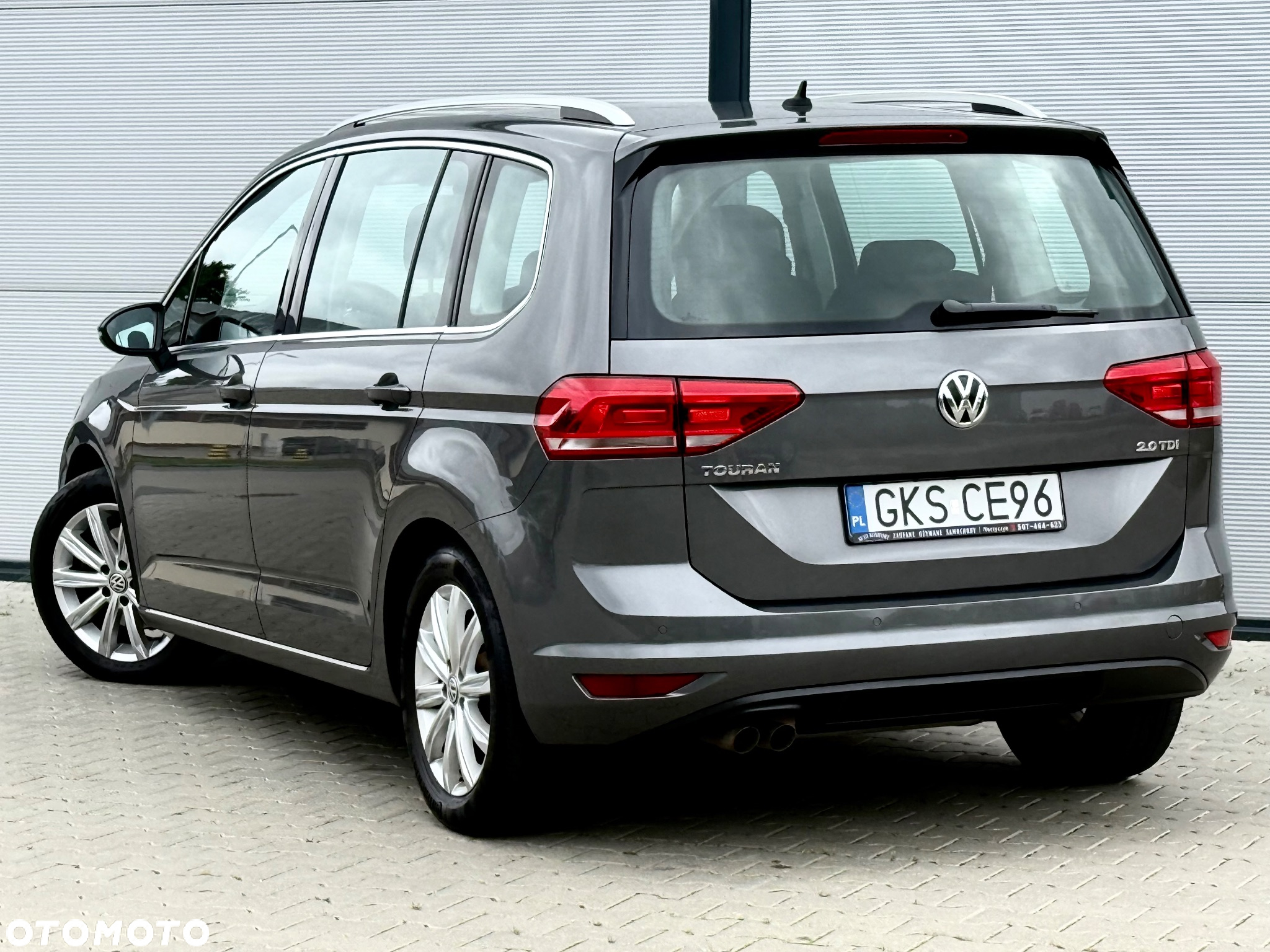 Volkswagen Touran 2.0 TDI SCR DSG Highline - 15