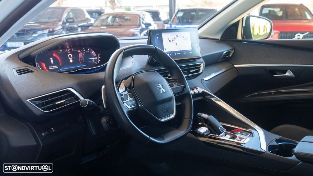 Peugeot 5008 1.5 BlueHDi Allure EAT8 - 4