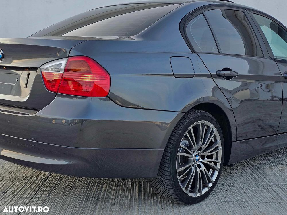 BMW Seria 3 320d DPF - 17