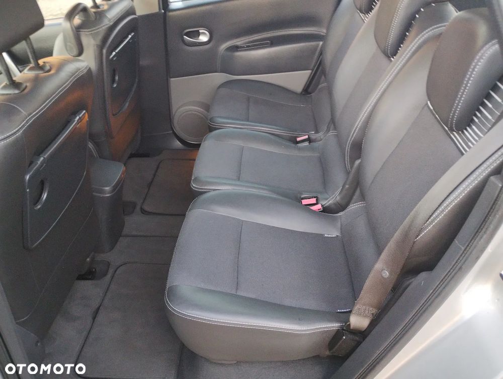 Renault Scenic 1.6 16V Authentique Privilege - 11