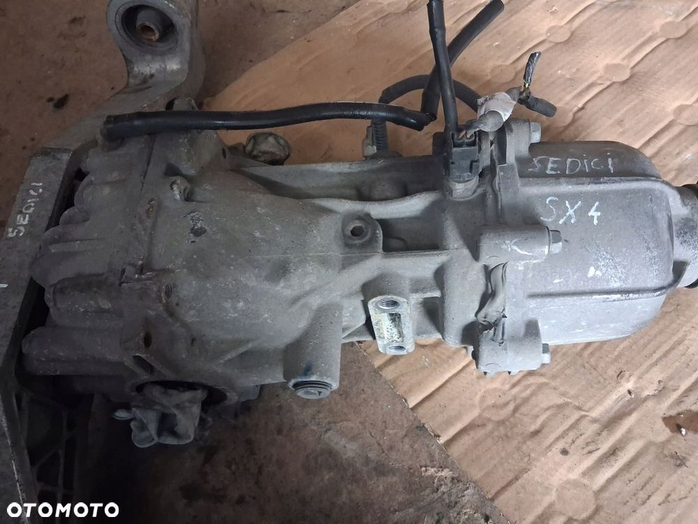 Dyferencjał most tylny Suzuki SX4 Fiat Sedici 2.0 DDIS - 2
