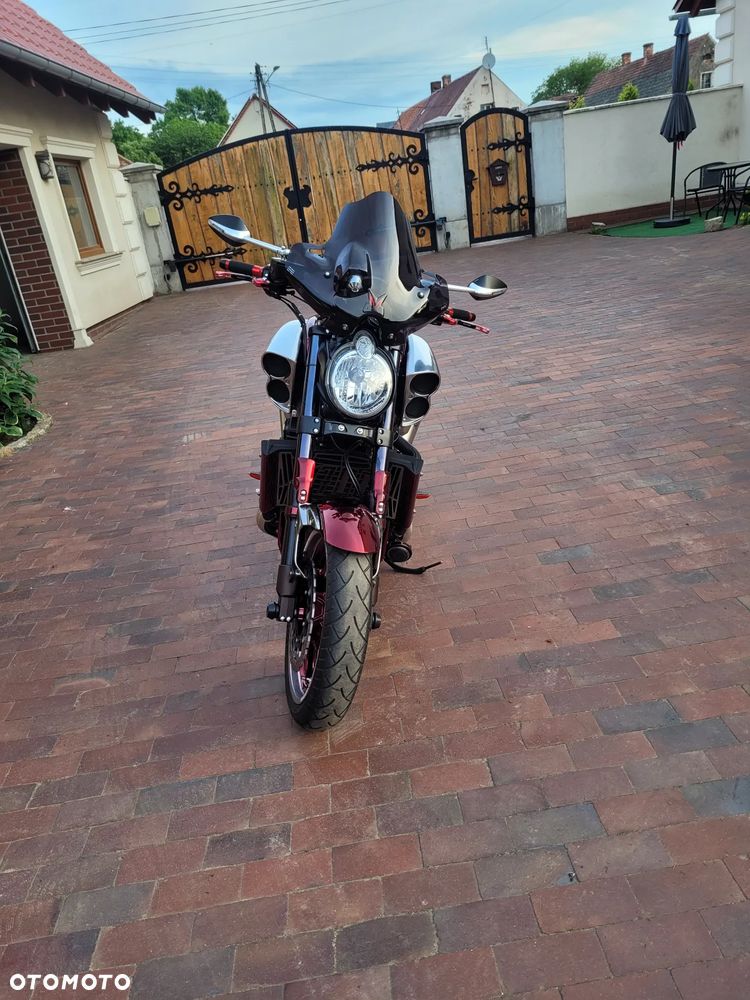Yamaha V-MAX - 6