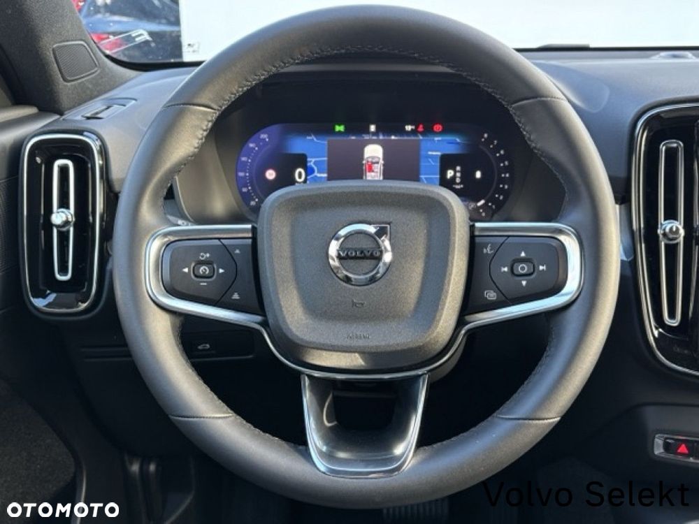 Volvo XC 40 - 12