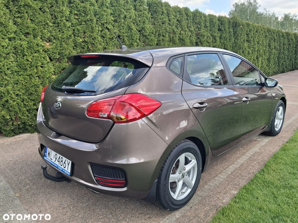 Kia Ceed 1.4 CVVT Attract - 3