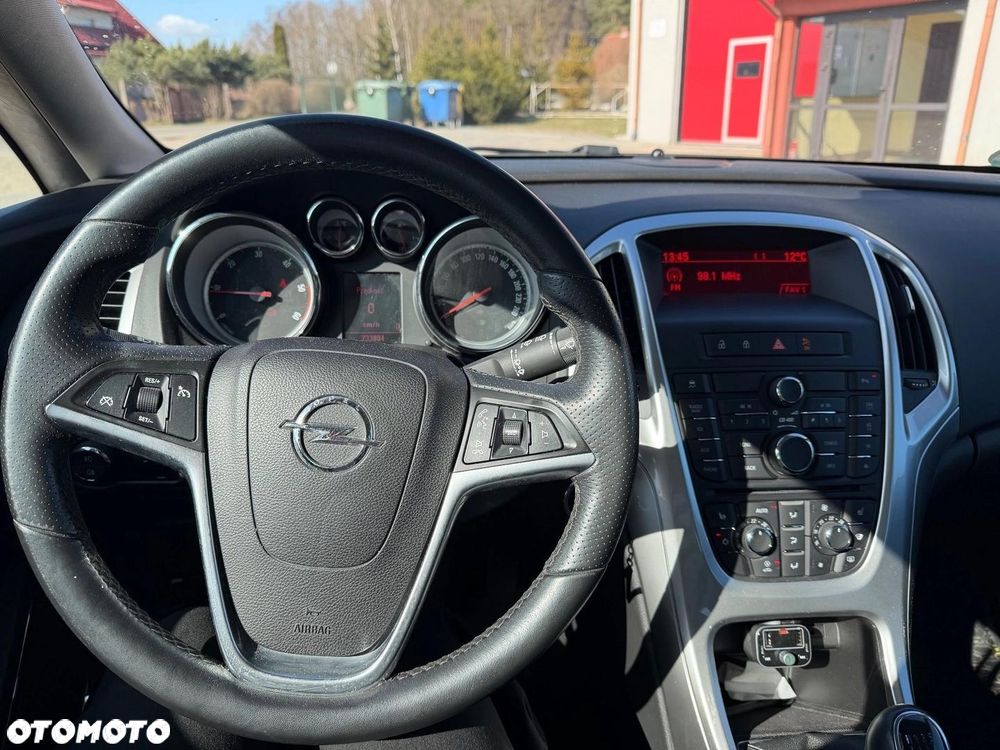 Opel Astra - 8