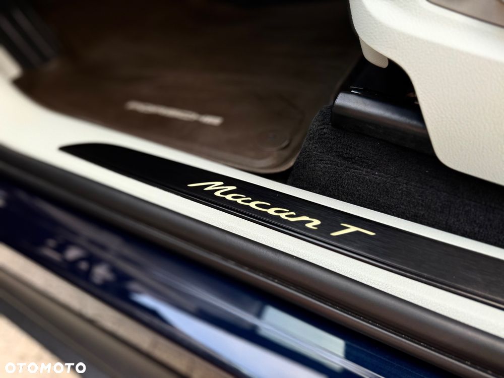 Porsche Macan T - 35