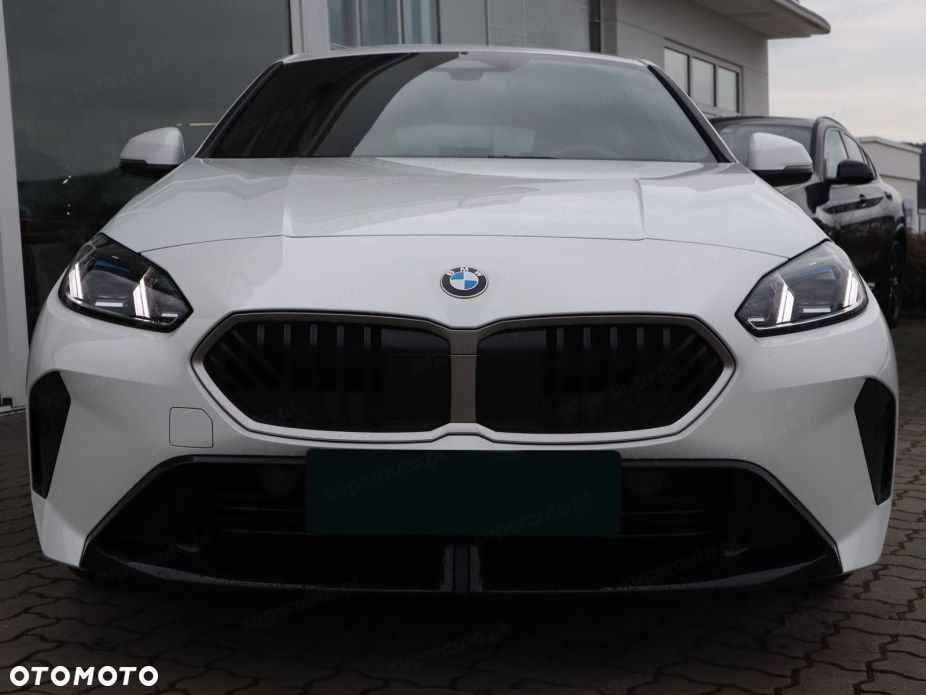 BMW Seria 1 120 mHEV - 5