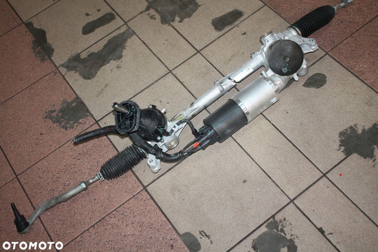 VOLVO XC40 MAGLOWNICA PRZEKŁADNIA KIEROWNICZA 32373201 - 1