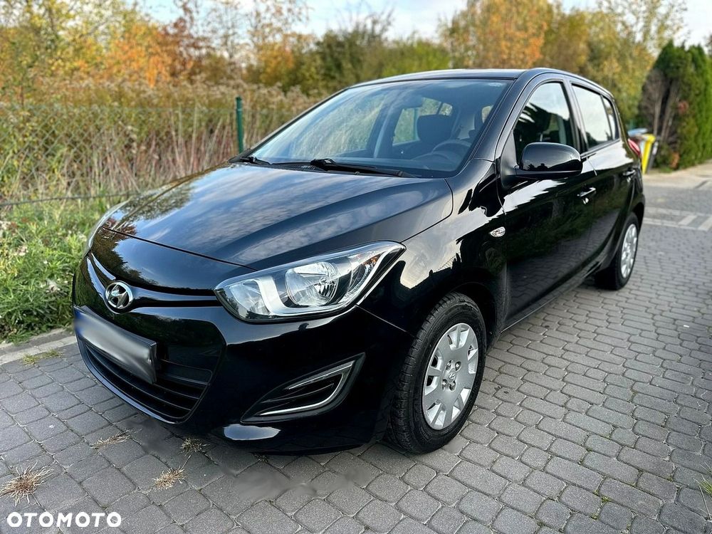 Hyundai i20 - 13