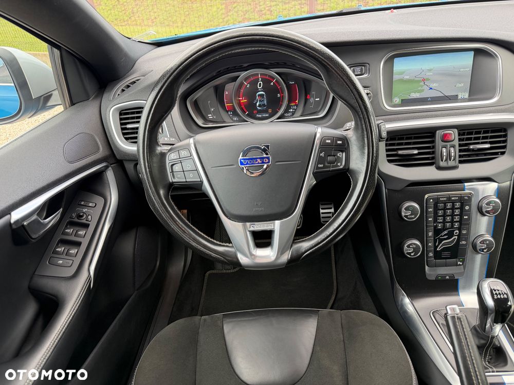 Volvo V40 D2 Drive-E R-Design Momentum - 8