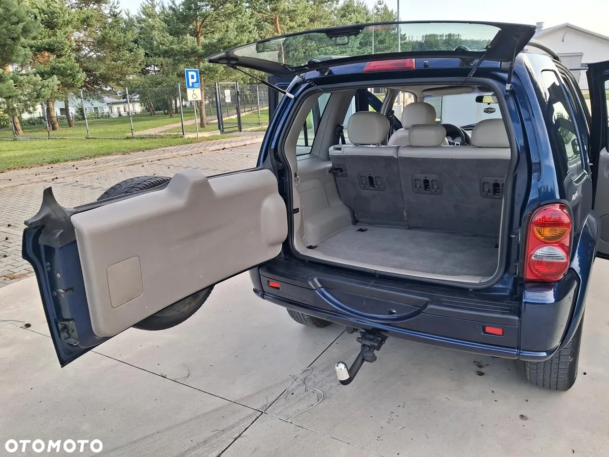 Jeep Cherokee 3.7 Limited - 29
