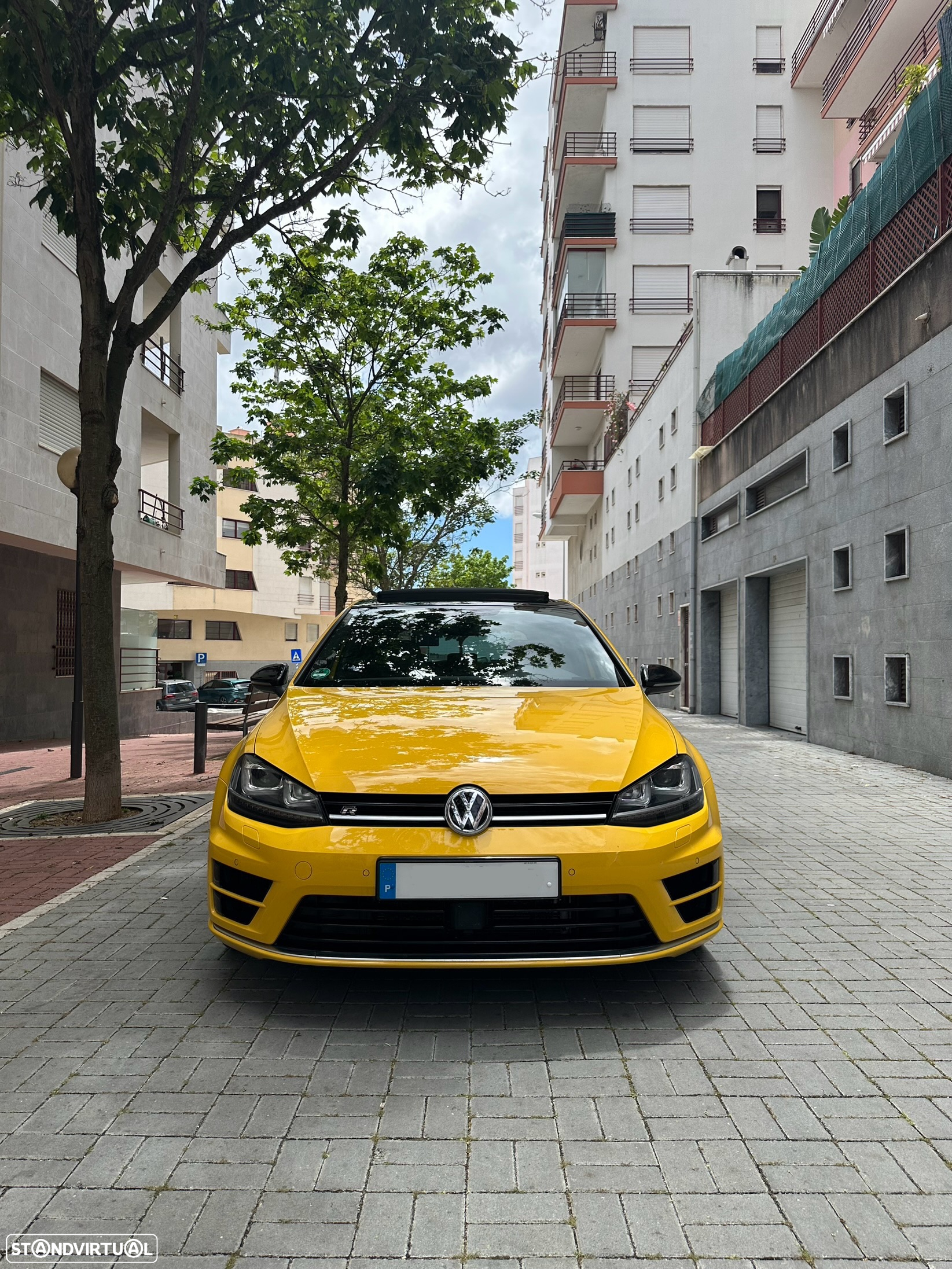 VW Golf 2.0 TSI R DSG - 2