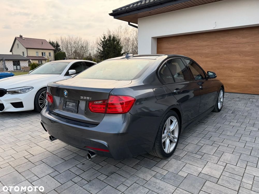 BMW Seria 3 335i - 9