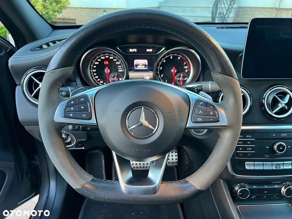 Mercedes-Benz Klasa A 180 7G-DCT AMG Line - 17