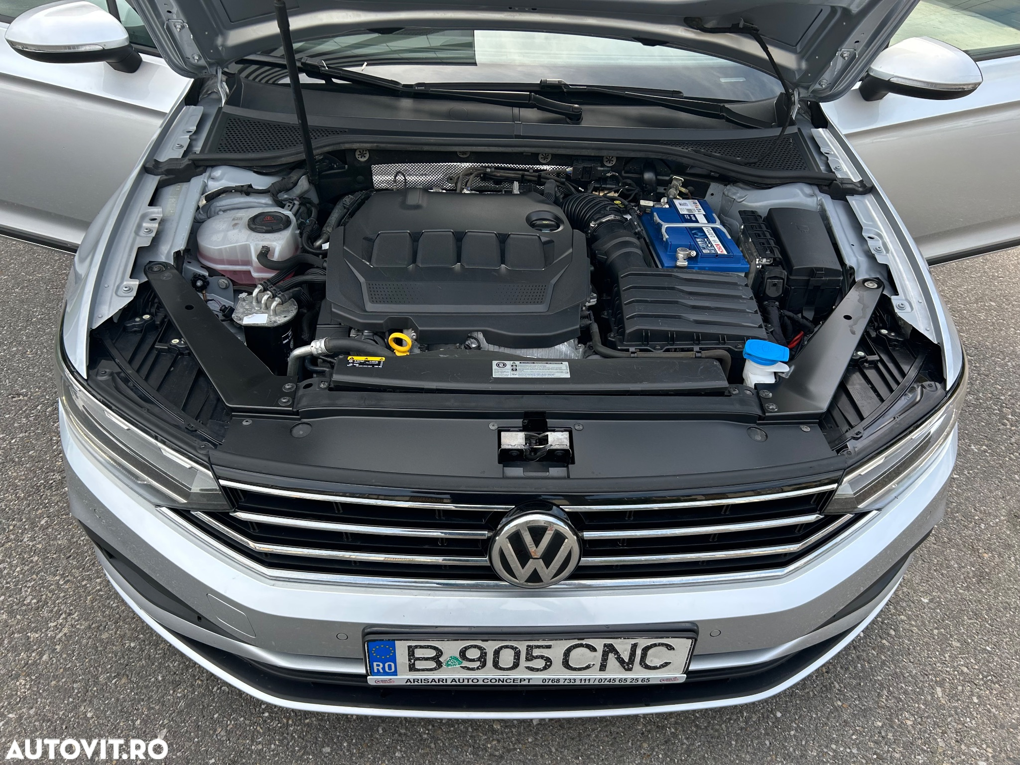 Volkswagen Passat - 6