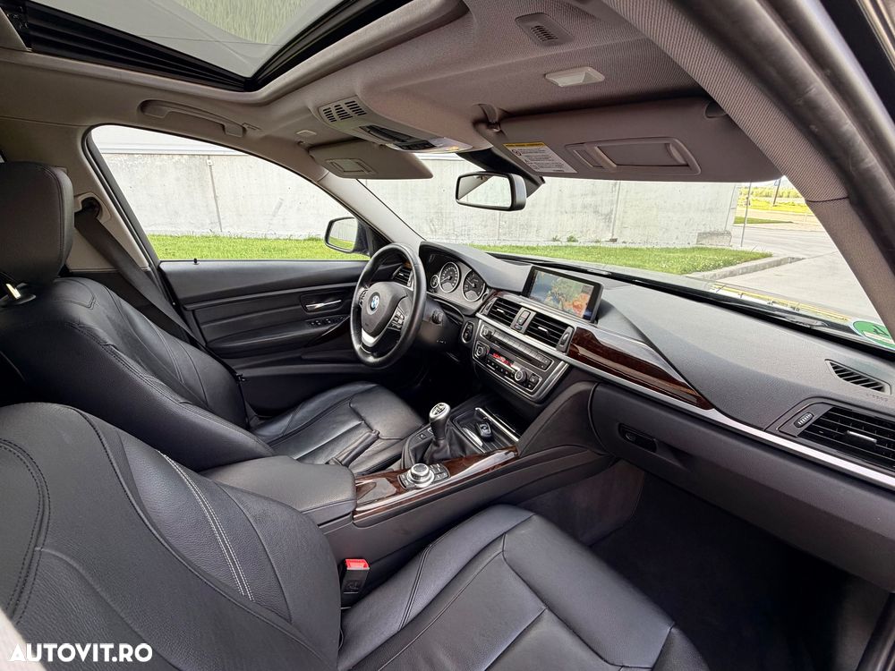 BMW Seria 3 320d Luxury Line - 29