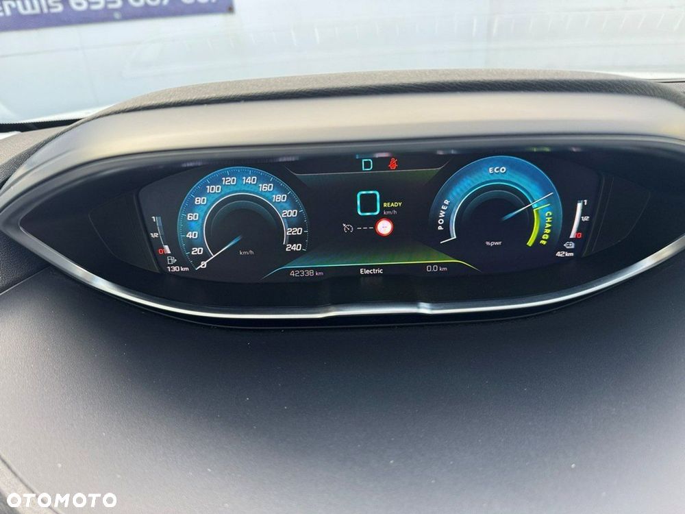 Peugeot 3008 1.6 PureTech Hybrid PHEV Allure Pack S&S EAT8 - 23