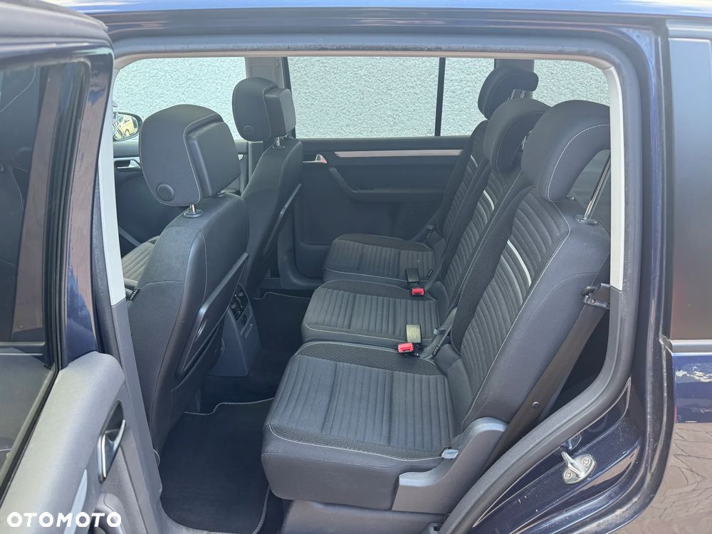 Volkswagen Touran 1.4 TSI Cup - 8