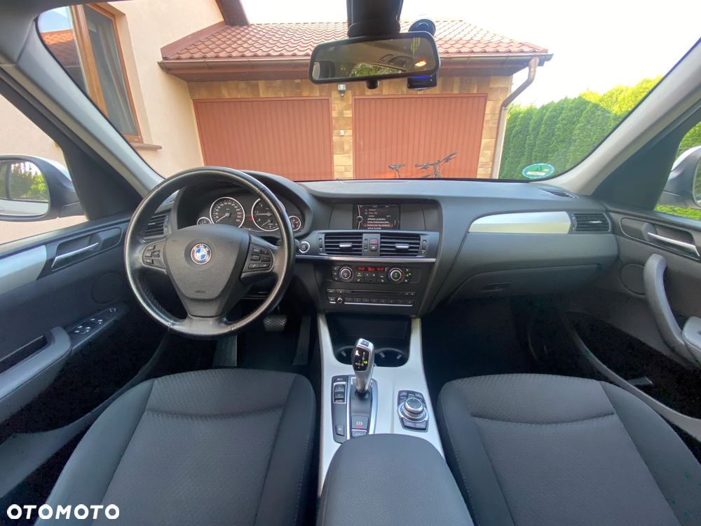 BMW X3 xDrive20d - 12