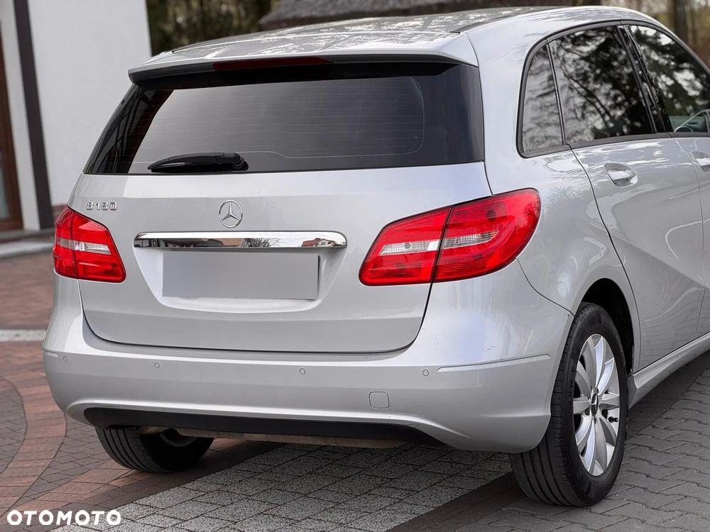 Mercedes-Benz Klasa B 180 (BlueEFFICIENCY) - 26