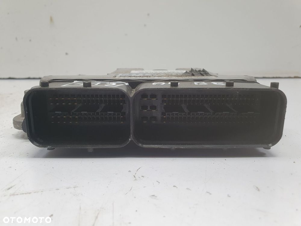 Audi A4 B8 2.0 TDI STEROWNIK SILNIKA komputer 03L906018KD - 3
