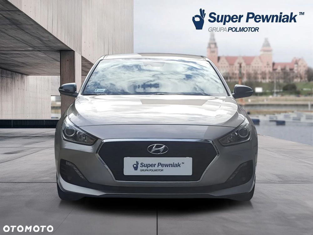 Hyundai i30 1.4 T-GDI GO Plus - 8