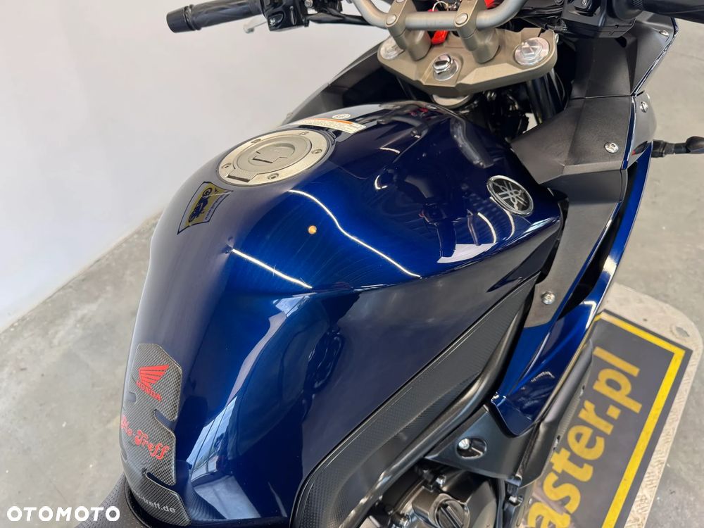 Yamaha XJ - 16