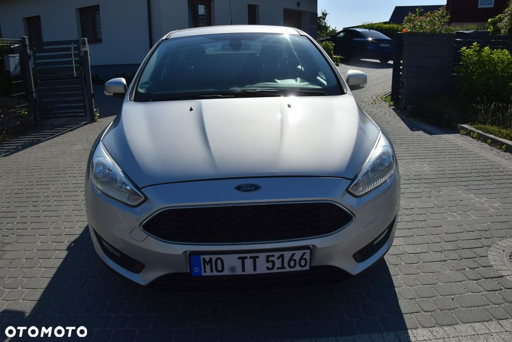 Ford Focus 1.5 EcoBlue STart-Stopp-System TITANIUM - 6