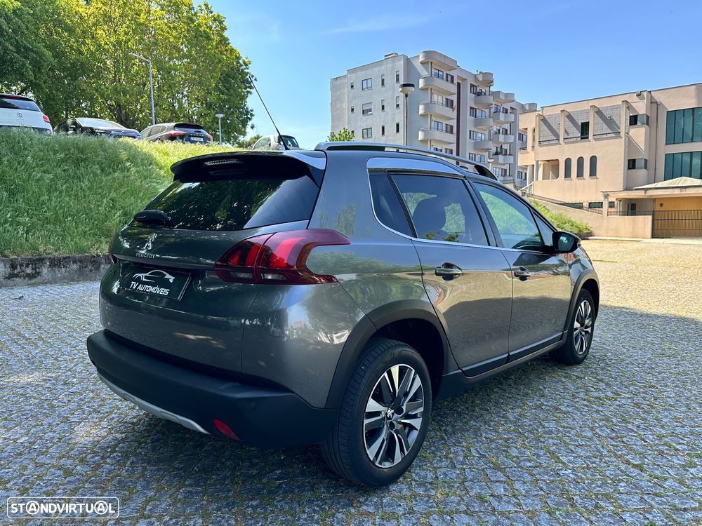 Peugeot 2008 - 7