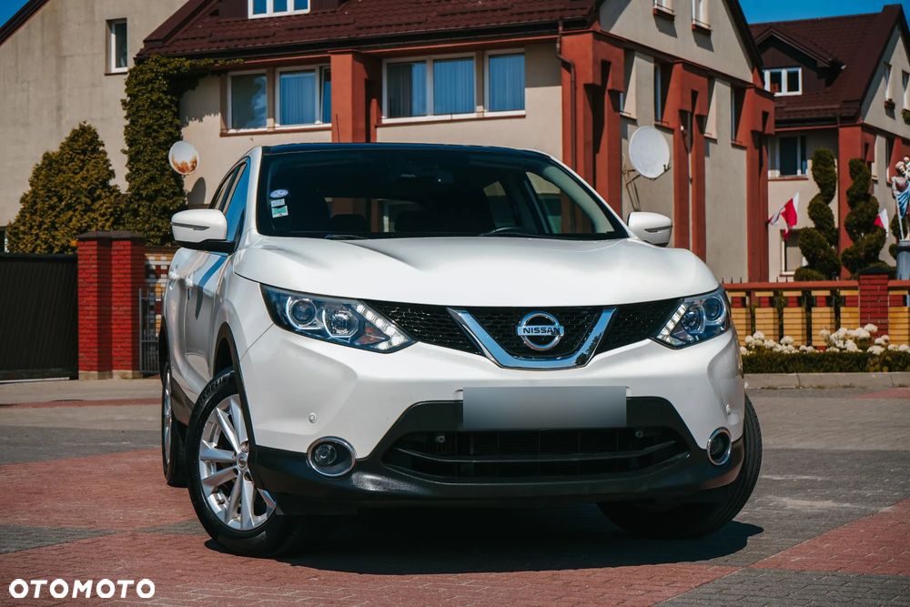 Nissan Qashqai 1.2 DIG-T Tekna - 1