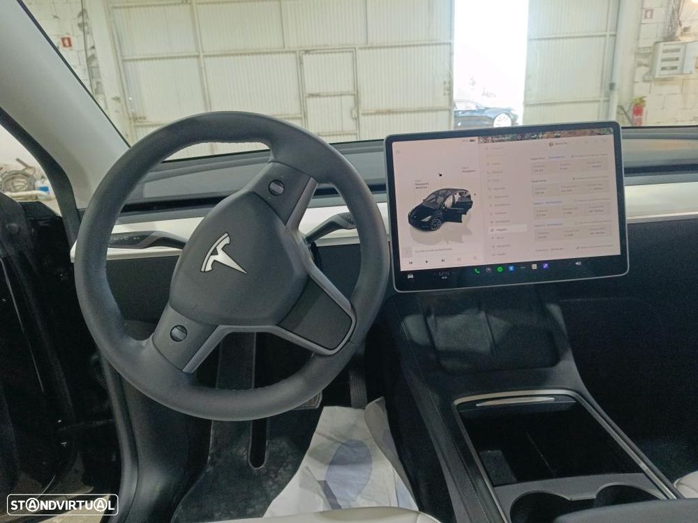 Tesla Model Y RWD - 7