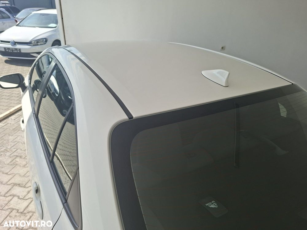 Toyota Corolla Sedan 1.5 TNGA MT Eco - 20