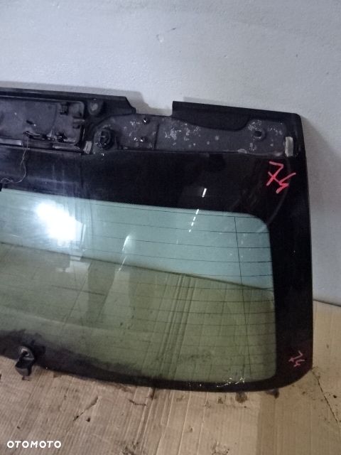 SZYBA KLAPY TYŁ BMW E61 KOMBI NR74 - 4