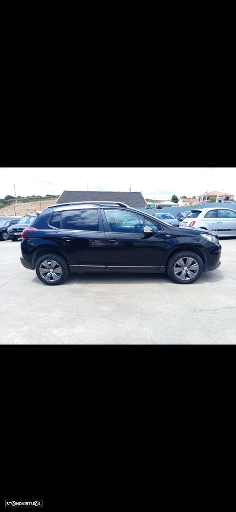 Peugeot 2008 1.6 BlueHDi Style - 4
