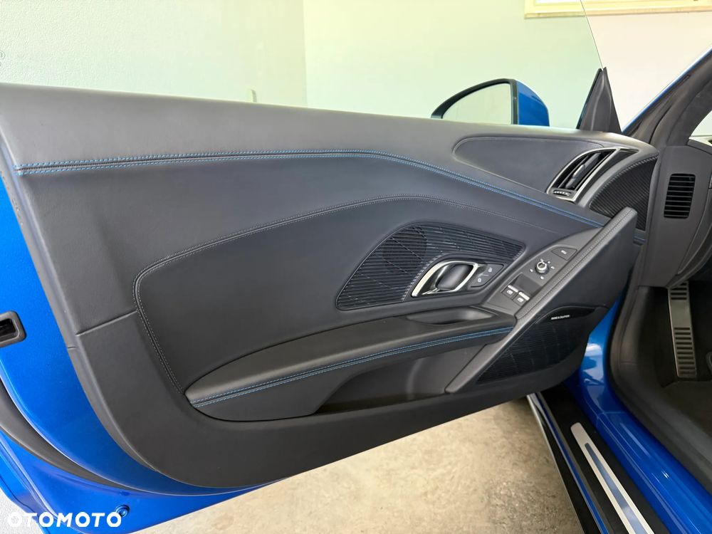 Audi R8 Coupé V10 Quattro Performance - 13