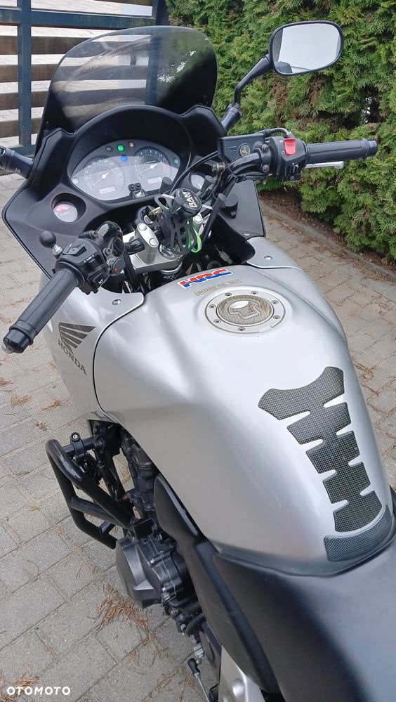 Honda CBF - 6