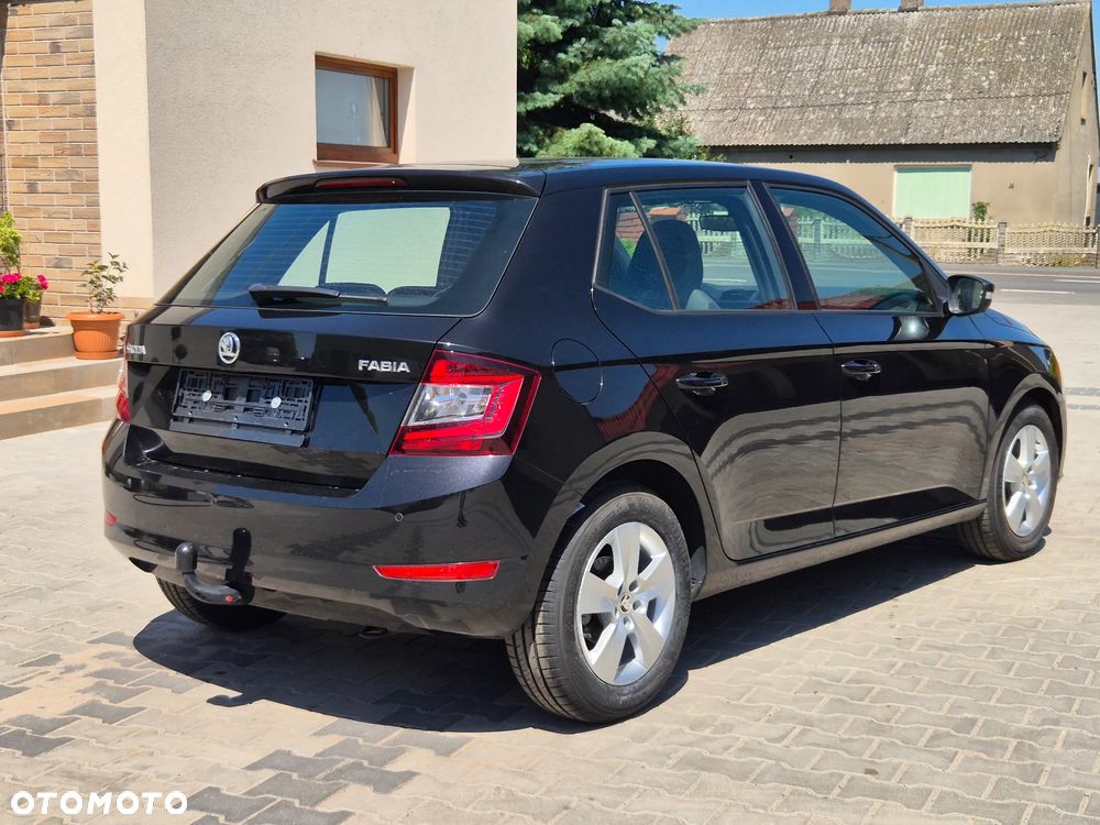 Skoda Fabia 1.0 TSI DSG Style - 16